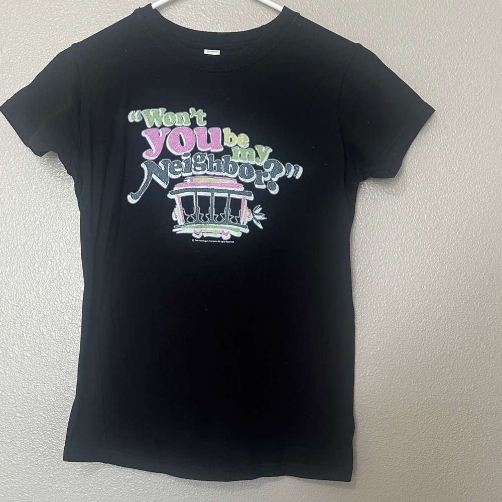 Women’s Black Graphic 'Won't You Be My Neighbor?' T‑Shirt